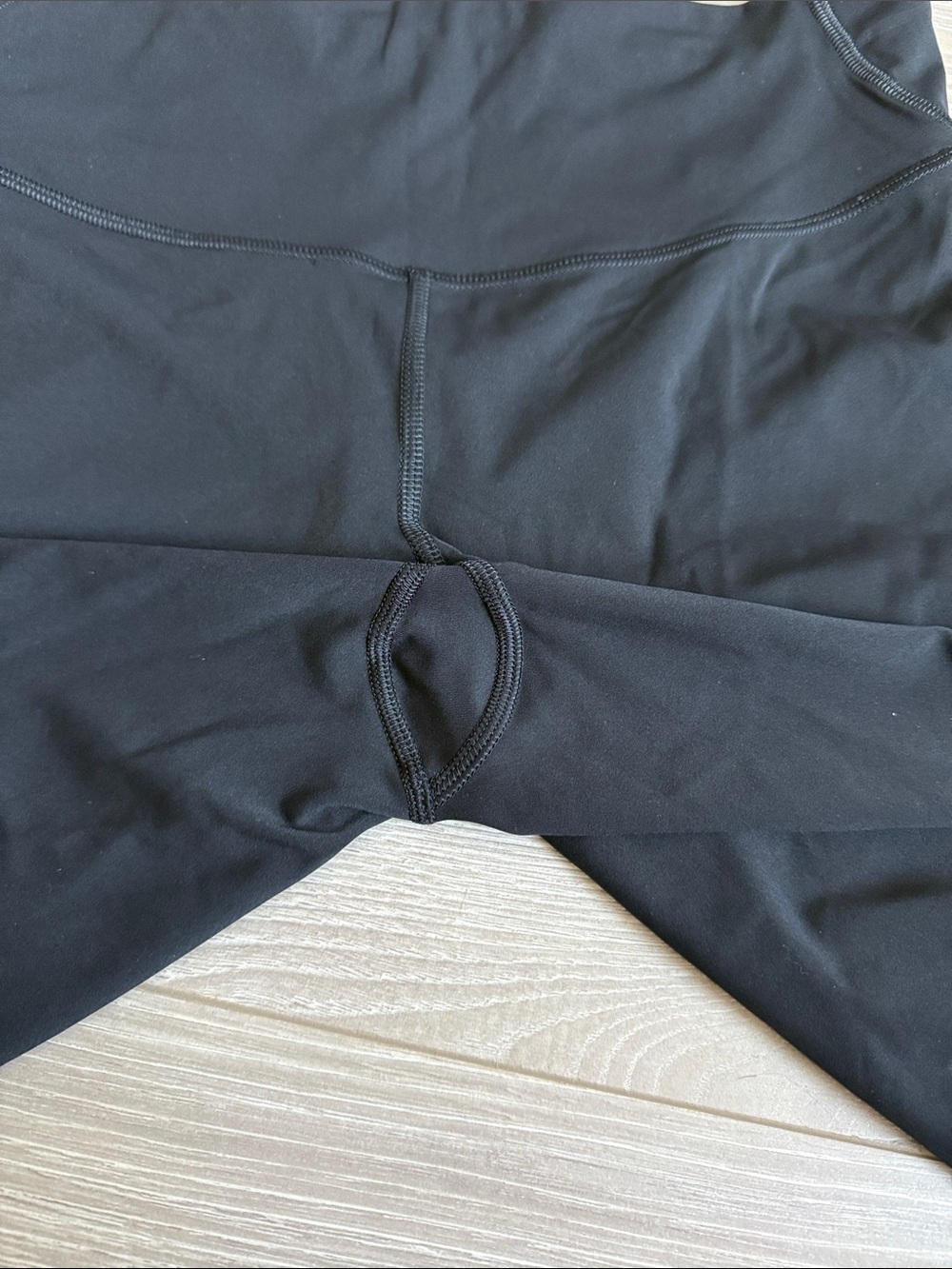 Lululemon Base Pace 8” Bike Shorts - Picture 5 of 7